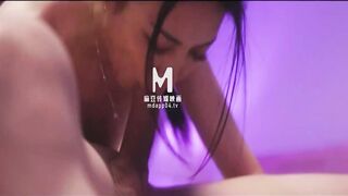 【麻豆传媒】MDSR0003-2 性婚姻生活 EP2 模糊的感情界定-宋南伊
