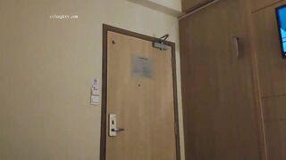 【校花自拍泄密】上海松江区某体育老师和颜值校花性爱视频