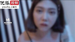 麻豆传媒映画最新国产中文AV佳作-MD-0075-性念-宅男意淫強上幻想女神罗瑾萱